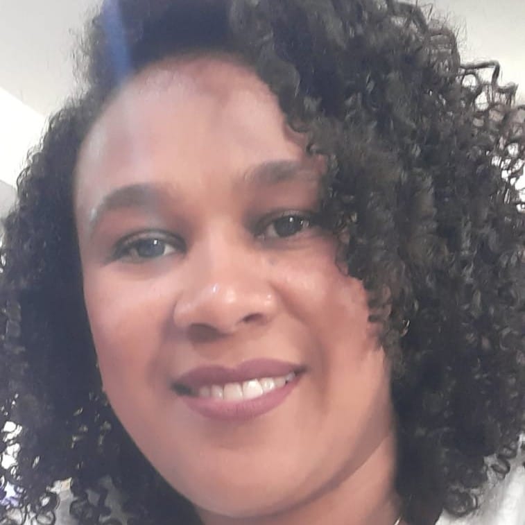 Revendedora DiRainha Semijoias